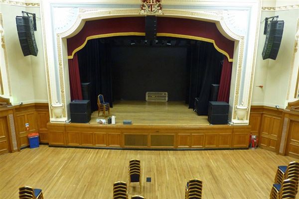 Islington Town Hall (01/05/2019)