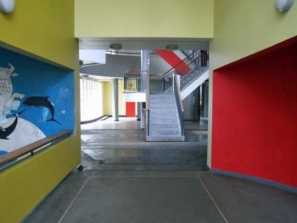 Bevin Court (01/05/2019)
