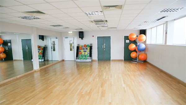Hendon Leisure Centre (02/05/2018)