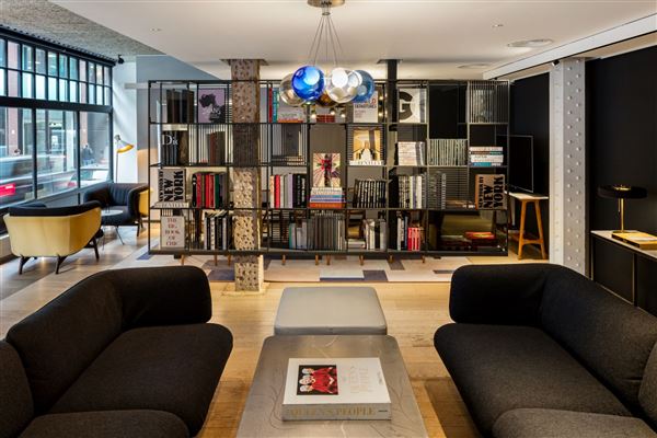 Radisson Blu Hotel, London Mercer Street (01/12/2020 - Credits: Edwardian Hotels London)