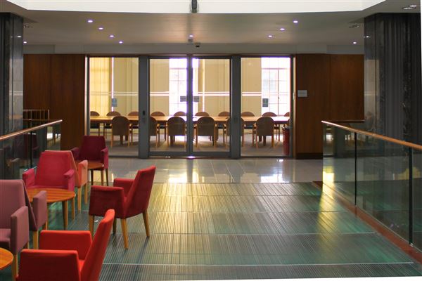 Barking Town Hall (17/01/2025)
