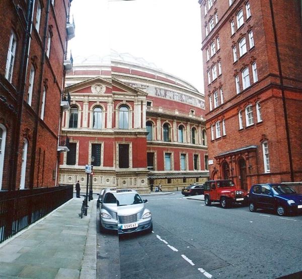 Albert Hall Mansions (01/05/2019)
