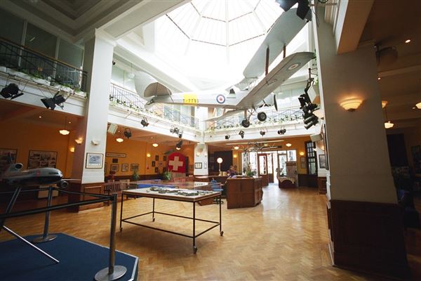 Airport House and Visitor Centre (01/05/2019)