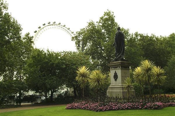 Whitehall Gardens (01/05/2019)