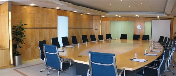 Regus - One Canada Square (01/05/2019)