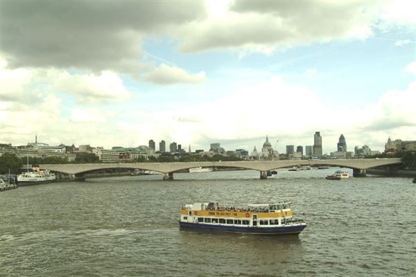 Golden Jubilee Bridges (01/05/2019)