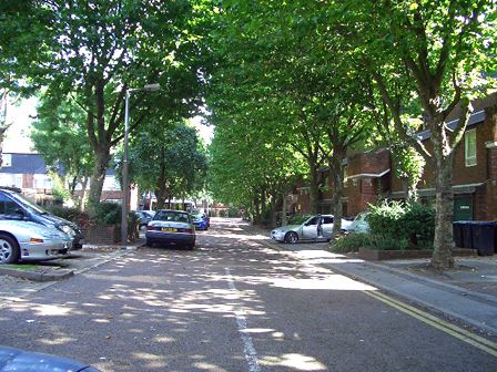 Ferry Lane Housing Estate (01/05/2019)
