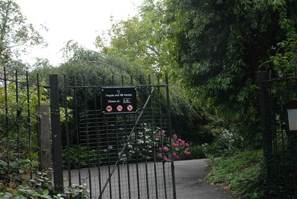 Hampstead Heath - the Hill Garden and Pergola (01/05/2019)