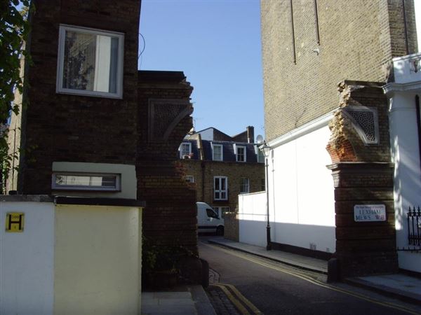 Lexham Mews (01/05/2019)