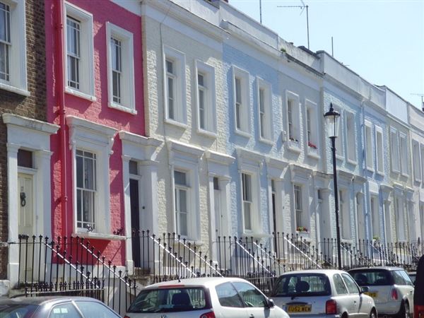 Hillgate Place (01/05/2019)