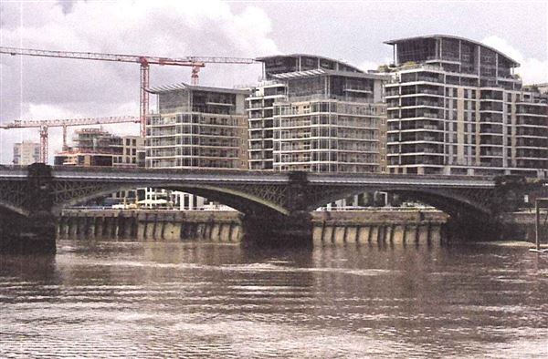 Views of Chelsea Harbour and Lots Road from Battersea (01/05/2019)