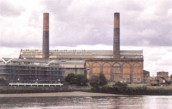 Views of Chelsea Harbour and Lots Road from Battersea (01/05/2019)