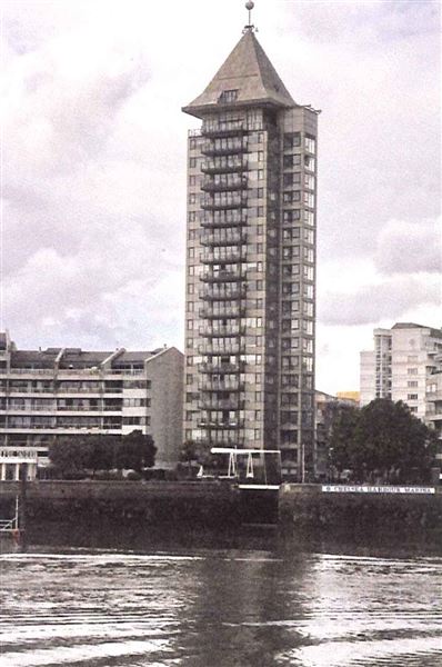 Views of Chelsea Harbour and Lots Road from Battersea (01/05/2019)
