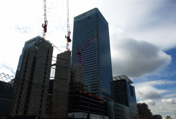 Views of Canary Wharf from Billingsgate Market (01/05/2019)