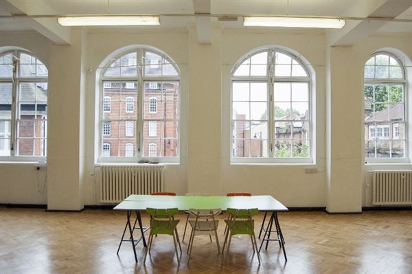 Rochelle School and Club Row (01/05/2019)