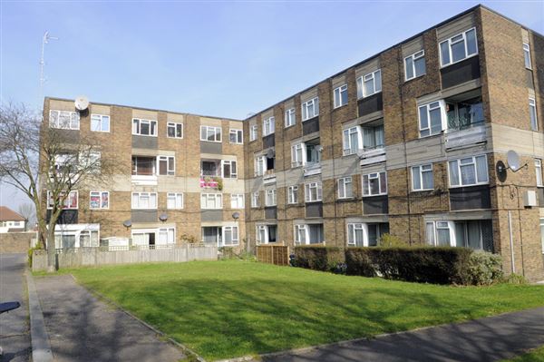 Chaucer Estate (01/05/2019)