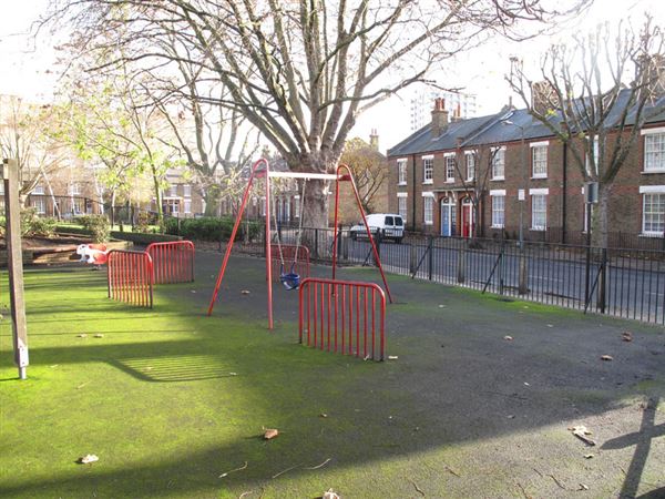 Latchmere Recreation Junior Playground (01/05/2019)