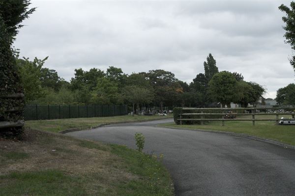 Eastbrookend Cemetery (01/05/2019)