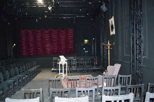 The Coronet Theatre (01/05/2019)