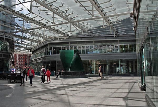 Cardinal Place - Shopping Centre (01/05/2019)