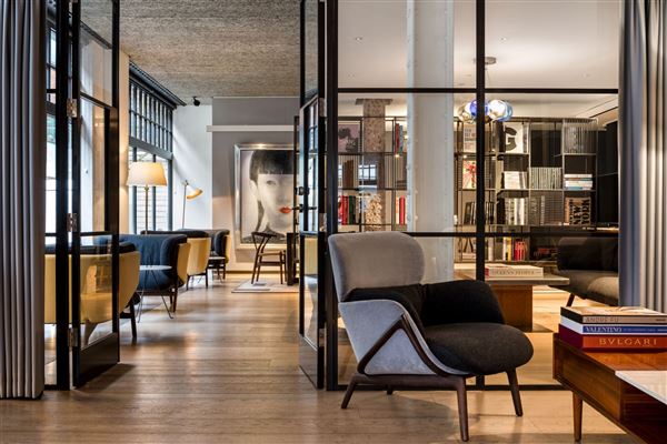 Radisson Blu Hotel, London Mercer Street (01/12/2020 - Credits: Edwardian Hotels London)