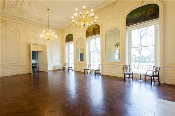 {10-11} Carlton House Terrace (01/08/2019 - Credits: Various; Greg Allen, some unknown)