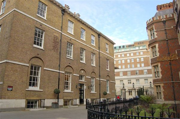 Lincoln's Inn (01/05/2019)
