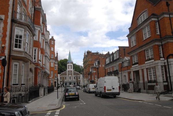 Aldford Street (01/05/2019)