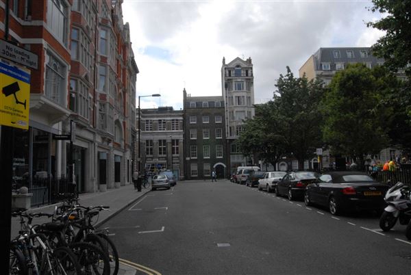 Golden Square (01/05/2019)