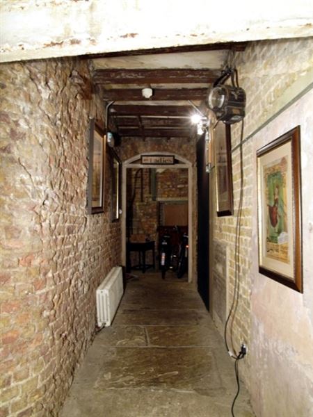 Wilton's Music Hall (01/05/2019)