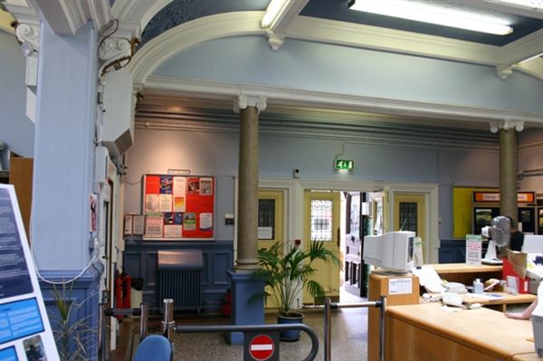 Teddington Library (01/05/2019)