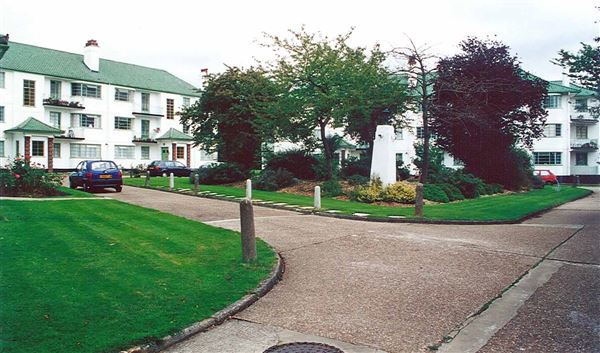 Capel Gardens (01/05/2019)