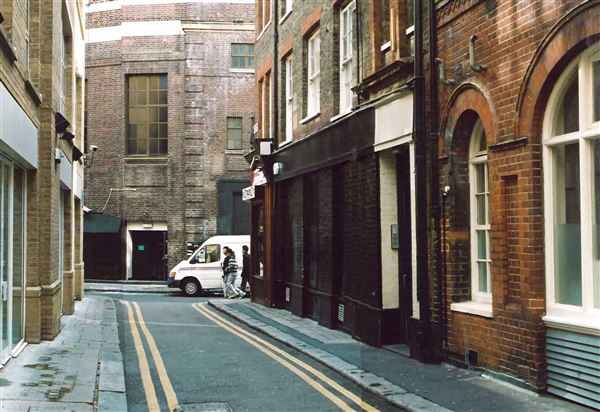 Hanway Place (01/05/2019)