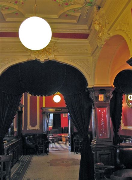 The Salisbury Hotel (01/05/2019)