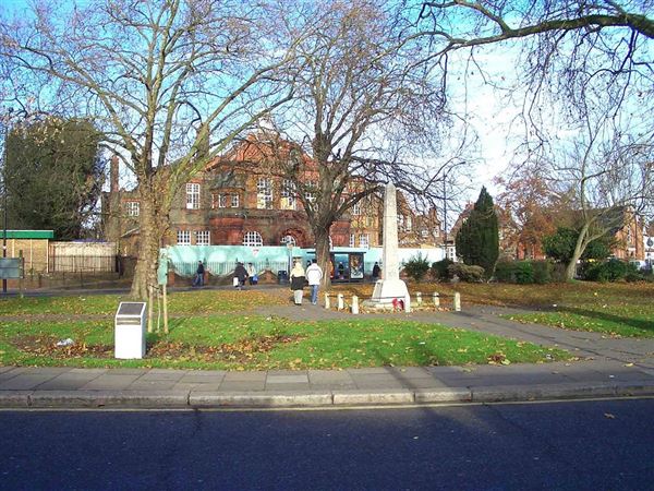 King George VI Memorial Garden (01/05/2019)