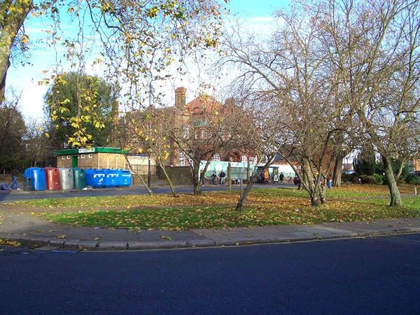 King George VI Memorial Garden (01/05/2019)