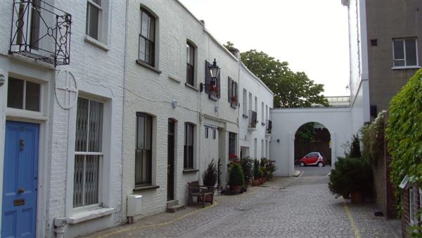 Sumner Place Mews (01/05/2019)