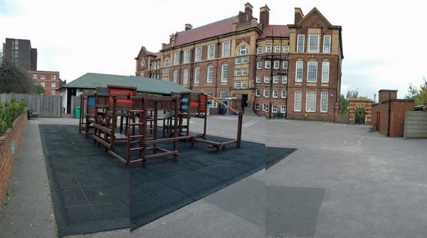 Queens Manor Primary School (01/05/2019)