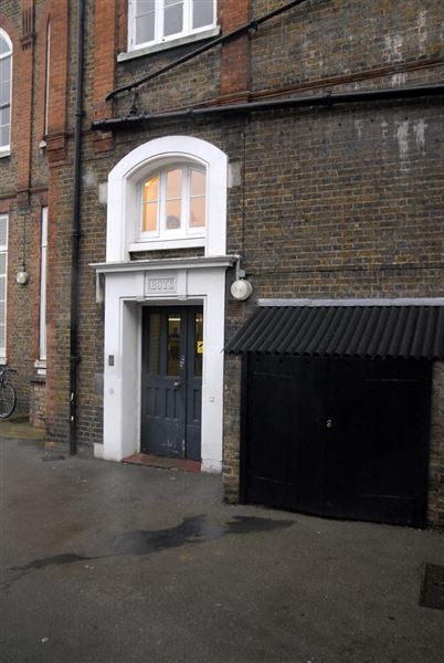 Rochelle School and Club Row (01/05/2019)