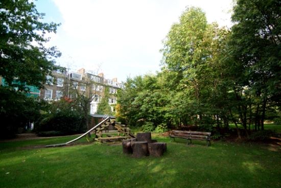 Blenheim & Elgin Communal Gardens (01/05/2019)