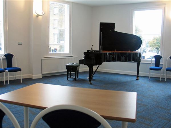 Peregrine's Pianos (01/05/2019)