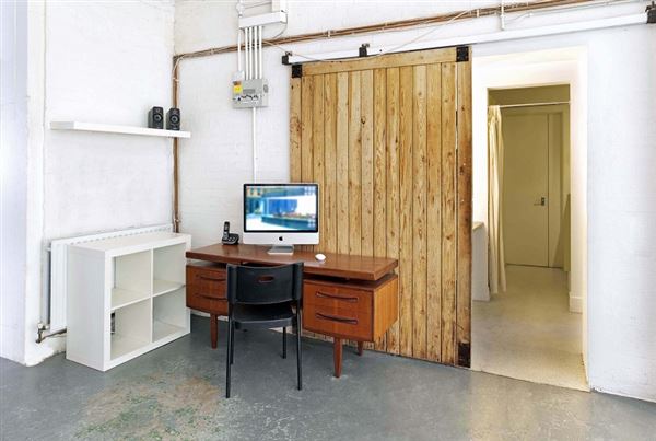 White Room Studio (01/05/2019)