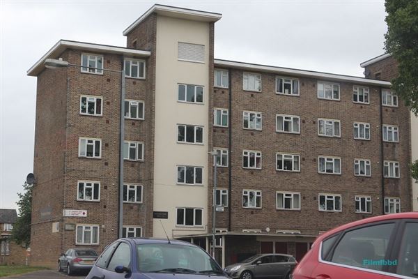 Stansgate Road Estate (01/05/2019)