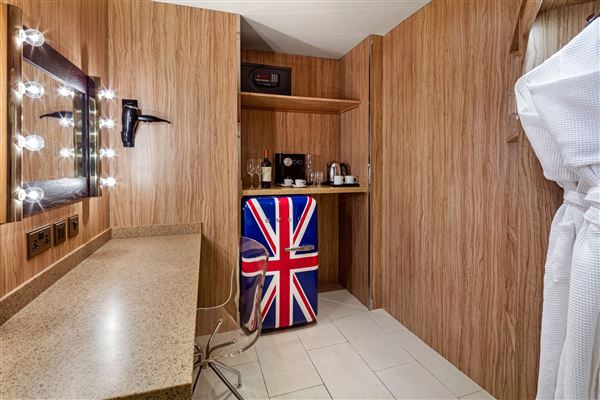 Radisson Blu Hotel, London Mercer Street (01/12/2020 - Credits: Edwardian Hotels London)