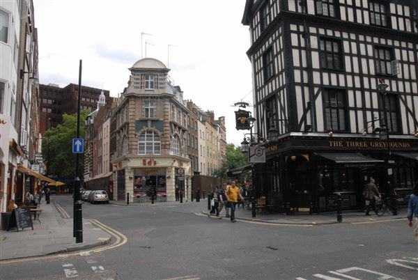Old Compton Street (01/05/2019)
