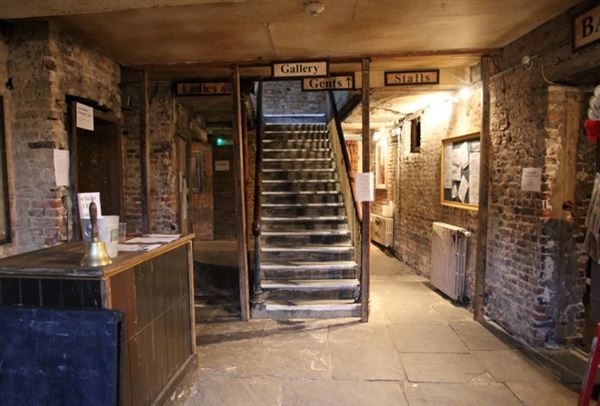 Wilton's Music Hall (01/05/2019)