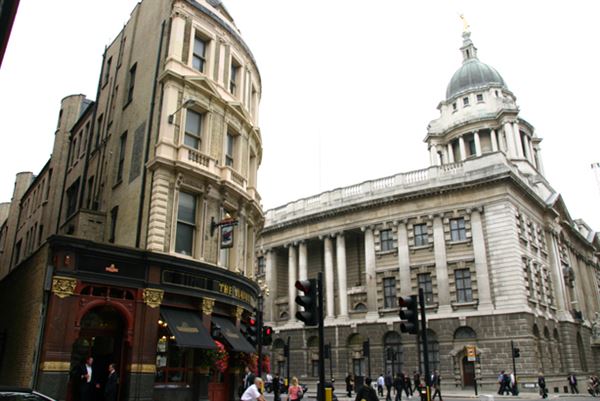Giltspur Street (01/05/2019)
