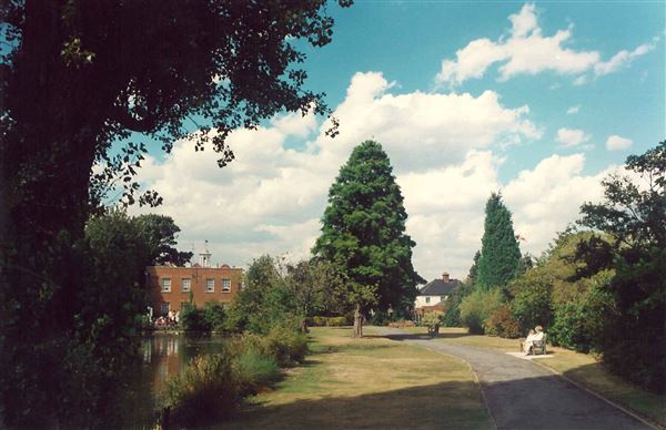 Clockhouse Gardens (01/05/2019)