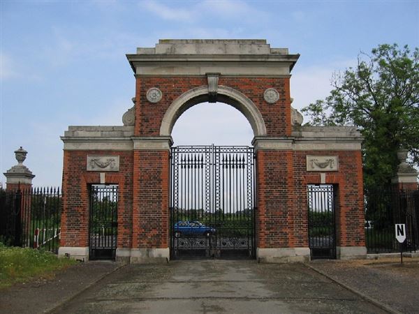 Rainham Jewish Cemetery (01/05/2019)