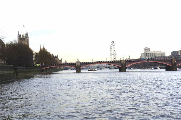 Millbank Millennium Pier (01/05/2019)